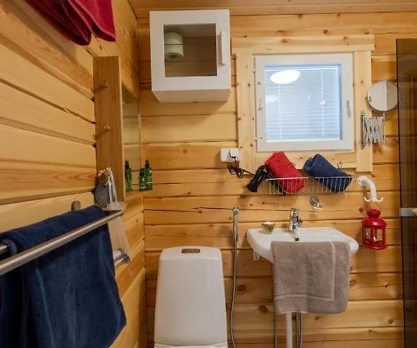 Hirsi - The White Blue Wilderness Chalet *